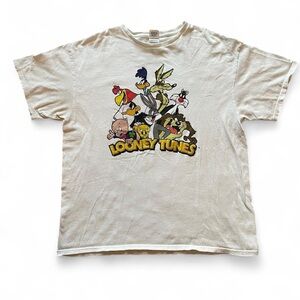 Looney Tunes Vintage 90s Graphic Tee